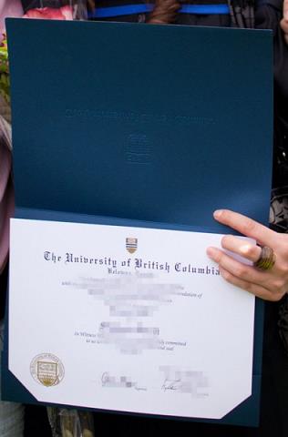 加拿大BC省毕业学位成绩单都哪承认