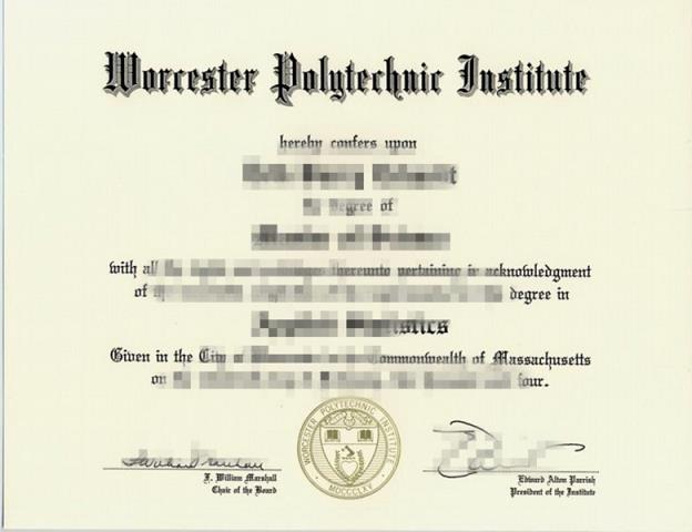伍斯特理工学院毕业证照片